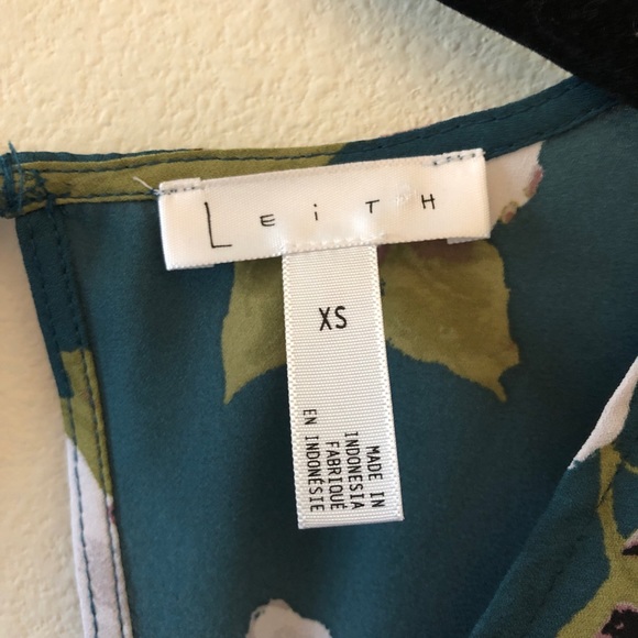 Leith | Floral print romper | Open back | XS - Picture 5 of 6